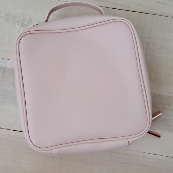 Monat Cosmetic Bag - Picture 3 of 4